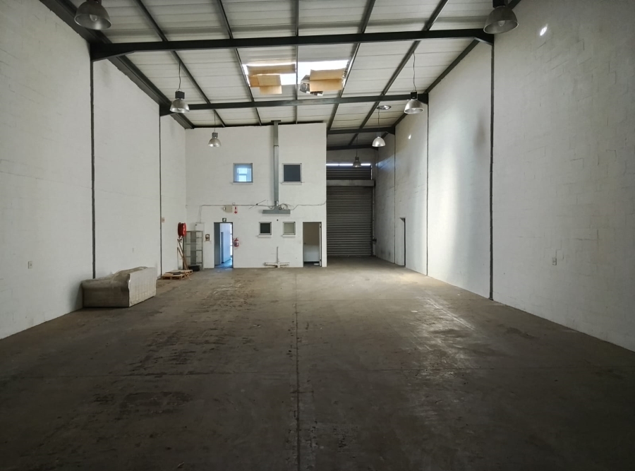 To Let Commercial Property for Rent in Stikland Industrial Western Cape
